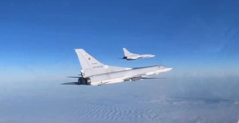 VIDEO: Ruski bombniki opravili peturni let nad Baltskim morjem