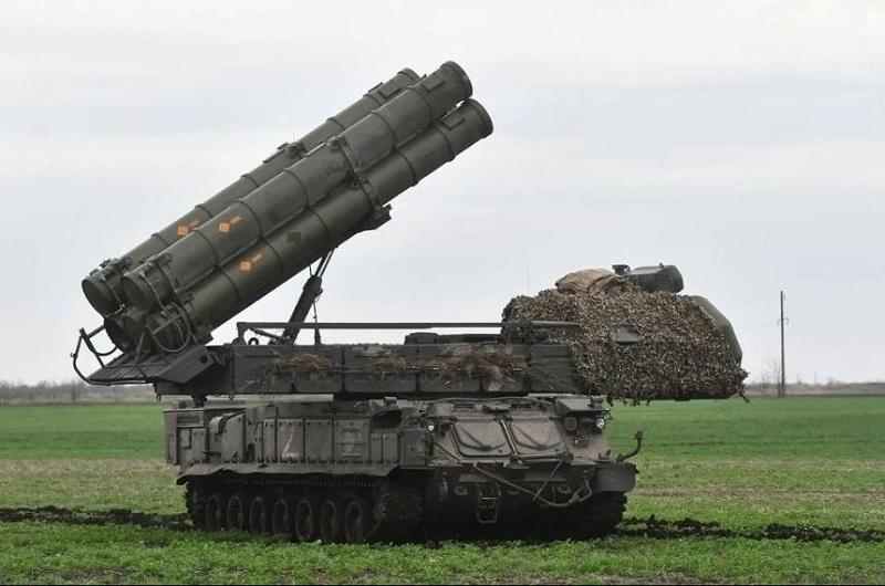 Spodletela piar akcija Kijeva pred vrhom Nata: Rusi od 625 dronov sestrelili kar 613, od 10 Flamingov pa vse!