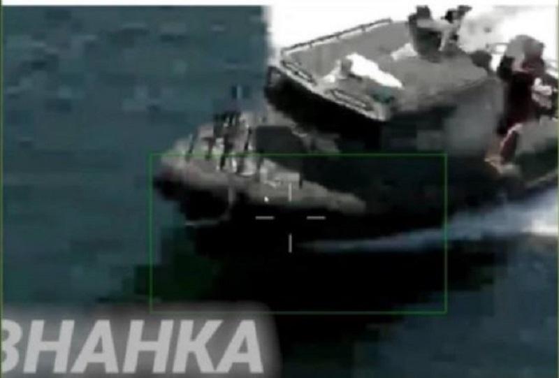 Lažna novica: Ruske oborožene sile ob uničenju ukrajinskih reševalnih čolnov kršile mednarodno pravo
