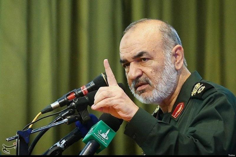 Iranski poveljnik: »ZDA imajo osteoporozo. Kot stolpnici WTC-ja, ki sta se sesuli z enim udarcem«