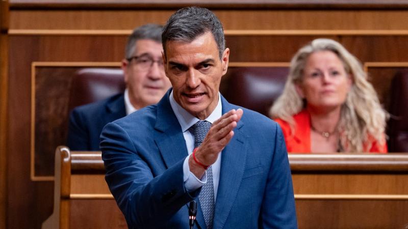 Španski predsednik vlade opozoril na »dvojna merila« EU glede Rusije in Izraela