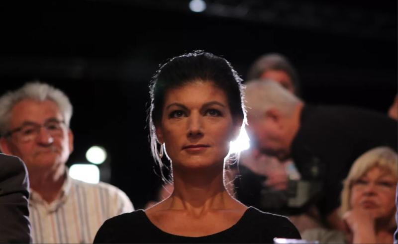 Sahra Wagenknecht: Dobave raket dolgega dosega Ukrajini približujejo Evropo totalni vojni