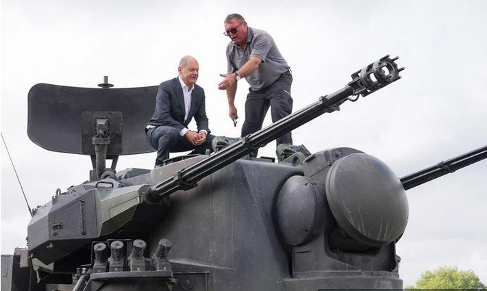 Scholz: Evropa vztraja, da Ukrajina ni kriva za vojno