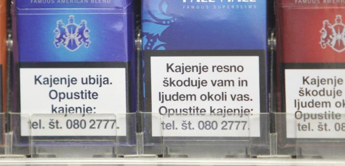 Kljub različnim stališčem v koaliciji do enotne embalaže tobačnih izdelkov obveljal predlog ministrstva