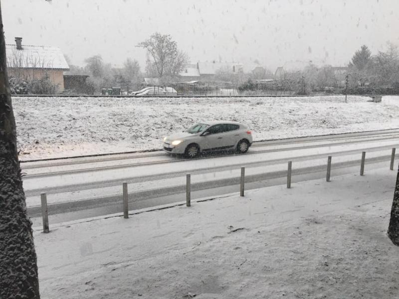 V Nemčiji in Veliki Britaniji težave zaradi snega