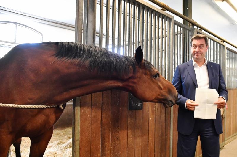 Bavarska predstavila vesoljski program in požela posmeh 