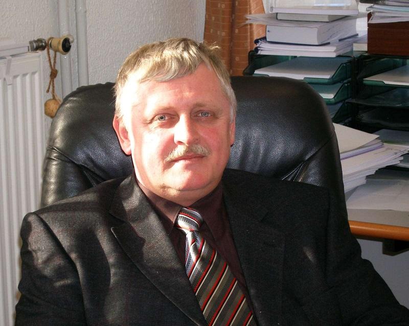 Zaradi jemanja podkupnin in zlorabe položaja aretiran stečajni upravitelj MKT Print Kos