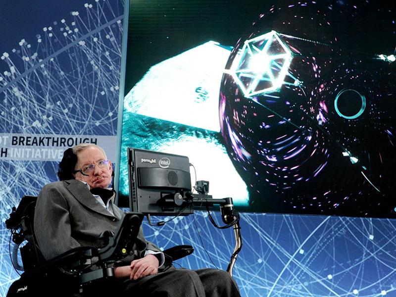 Hawking pred smrtjo razkril metodo za iskanje vzporednih vesolij