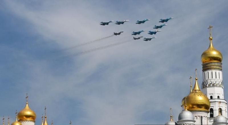 Novi lovci Su-34 od danes varujejo rusko nebo