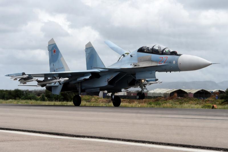 Egipt kupil ruske lovce Su-35, proizvodnja že v teku, ZDA pa grozijo s sankcijami