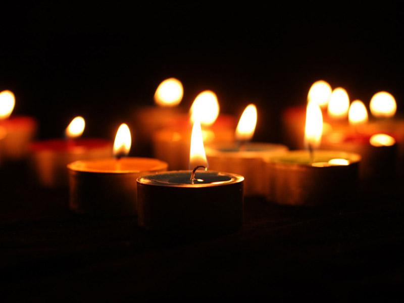 V akciji Manj svečk za manj grobov doslej zbrali več kot 37.000 evrov