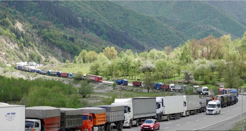 Welt: Profitirali so samo tisti, ki so zaobšli protiruske sankcije