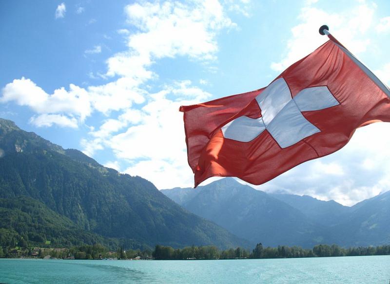 Slabe posledice sankcij: Švica ni več nevtralna država