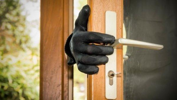 Zaradi vse večjega števila vlomov na Krasu potrebni samozaščitni ukrepi