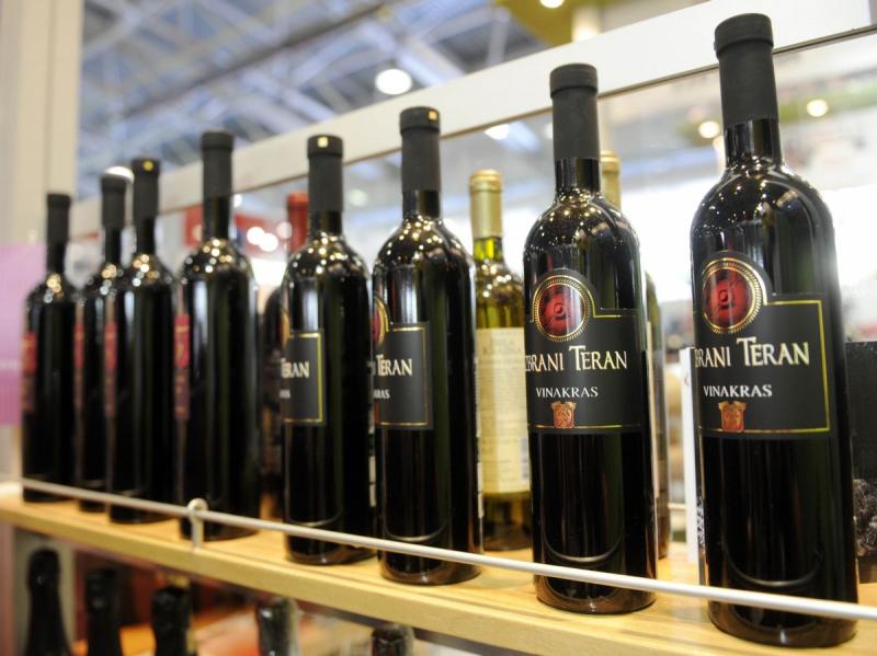 Vinarji teran v Sloveniji zaščitili kot kolektivno blagovno znamko