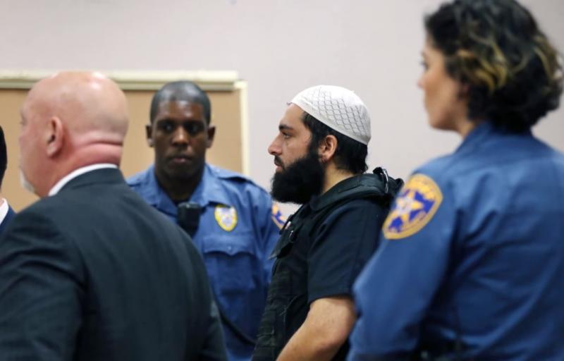 Newyorškega bombaša obsodili na dve dosmrtni kazni 