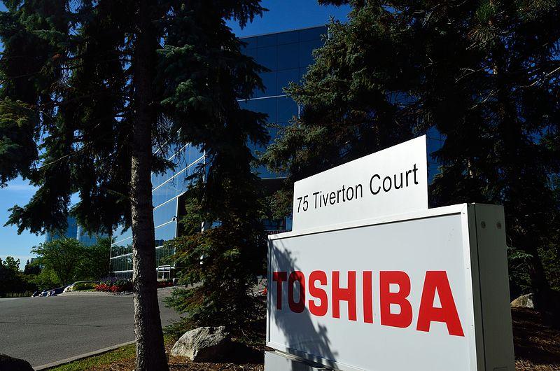 Toshiba v polletju potrojila dobiček