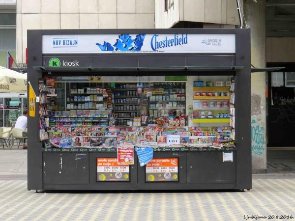 Na shodu prekarcev opozorili tudi na problematiko trafikantov