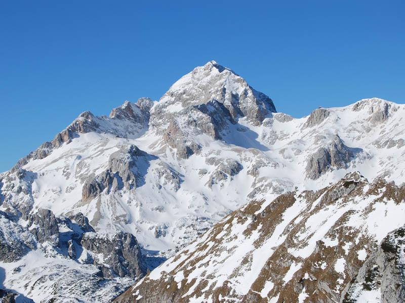 Triglav po novih meritvah nekoliko nižji