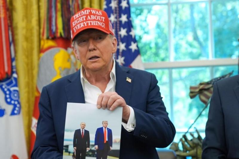 Trump se je pohvalil s sliko s Putinom, pa sporočil: Upam, da bo prišel na svetovno prvenstvo