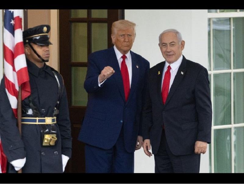 Donald Trump na srečanju z Netanjahuom na Floridi znova grozil Hamasu in Iranu