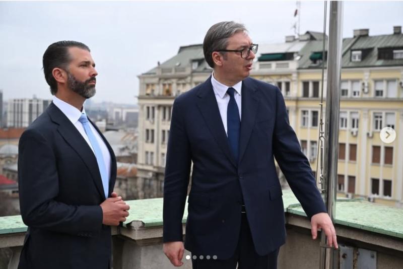 Trump mlajši nepričakovano obiskal Vučića, o Evropi in Ukrajini ima slabše mnenje od srbskega predsednika
