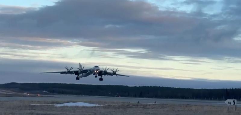»Rostec« o najnovejši različici Tu-95: Povečana bojna sposobnost, izboljšave se nadaljujejo (VIDEO)