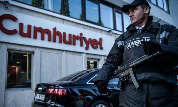 Turški kuhar v priporu zaradi žalitve Erdogana