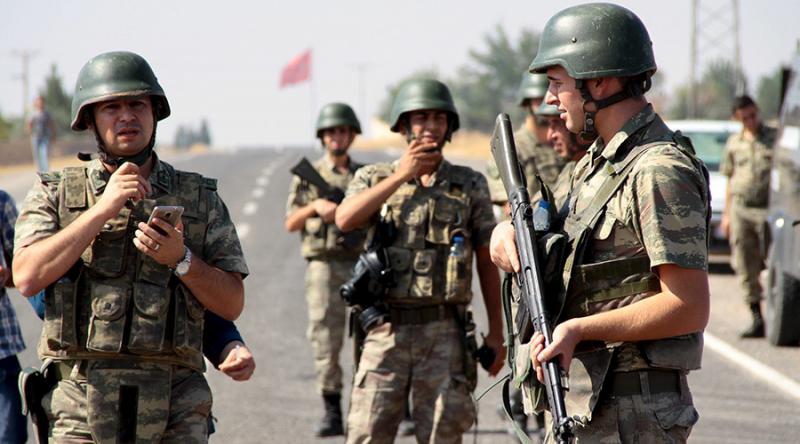 Turčija krepi vojaško navzočnost v sirskem Idlibu