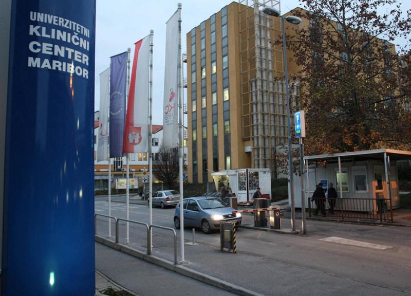 UKC Maribor z 2,4 milijona evrov izgube