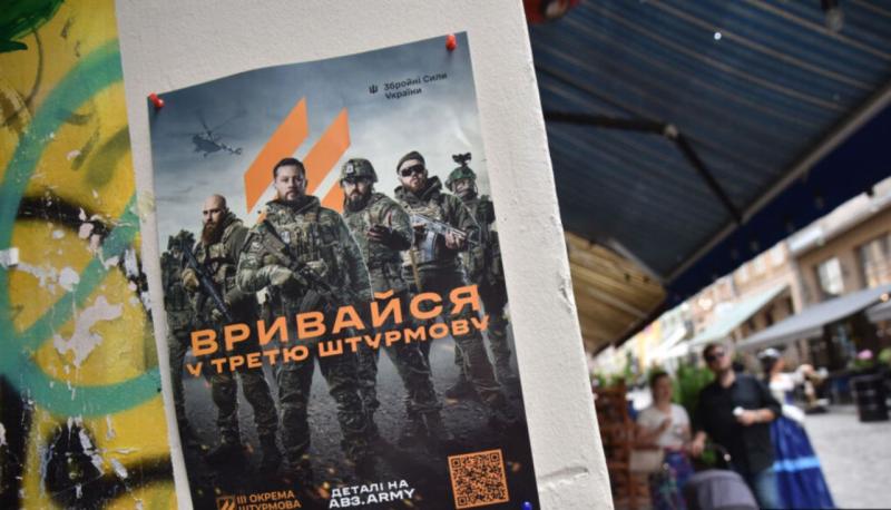 Beda in pekel mobilizacije v Ukrajini: Zdaj bi rekrutirali tudi slepe ljudi