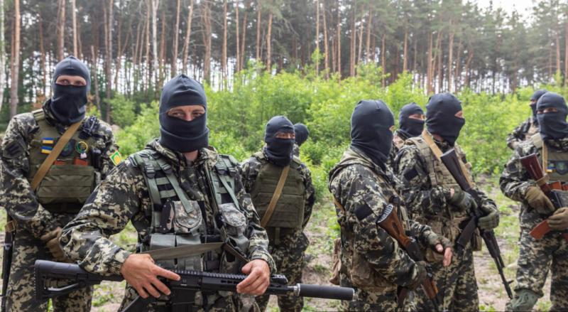 Šef FSB: V 17 evropskih taboriščih urijo plačance za Ukrajino