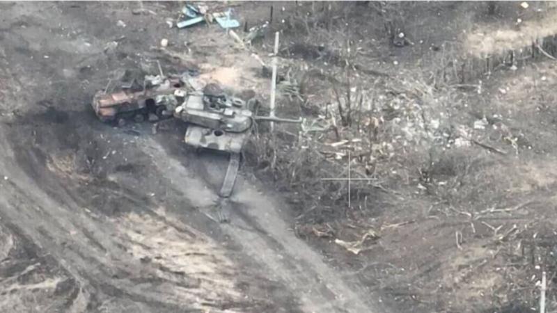 Neslavna vrnitev »Abramsa« na bojišče: Na območju SVO uničen še en ameriški tank (VIDEO)