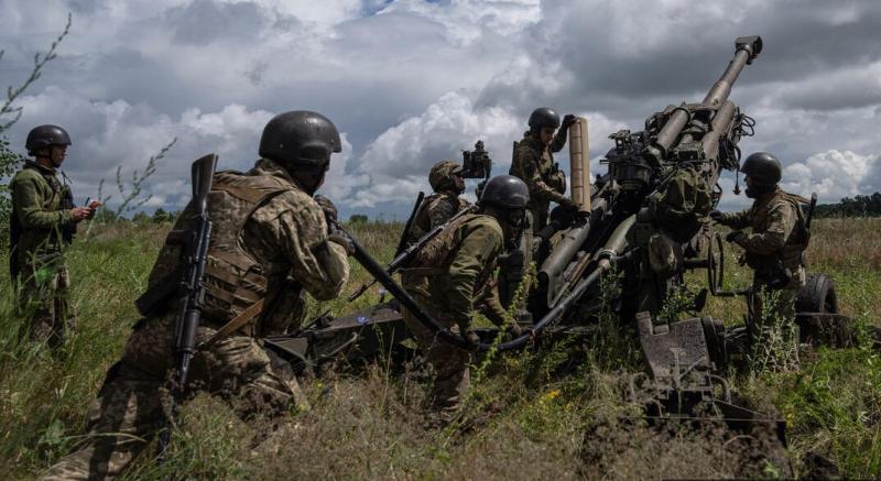 Scott Ritter: NATO se začenja zavedati, da ne more premagati Rusije