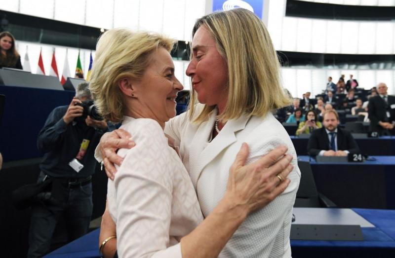 Bruseljski mediji: Preiskava goljufije grozi, da bo EU pahnila v katastrofalno krizo