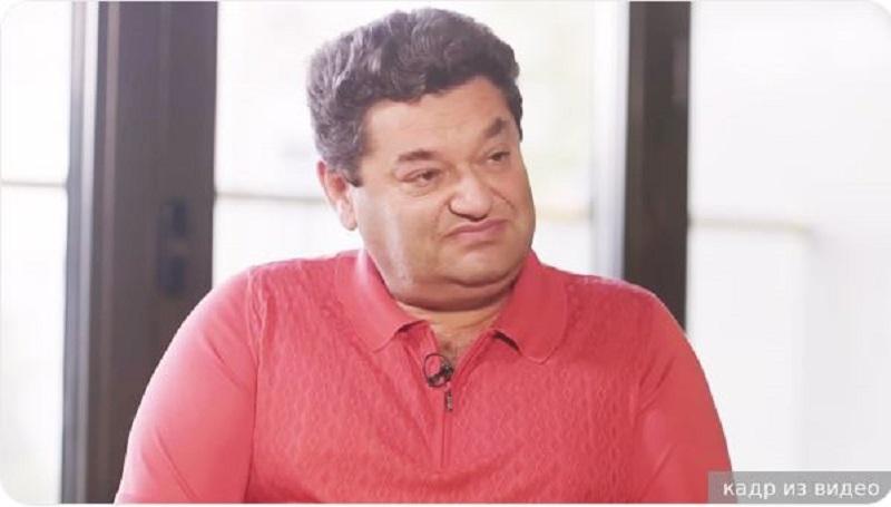 Nekdanji obveščevalni častnik Moniquet razkril načrte ukrajinskega oligarha za razkritje korupcije v Kijevu