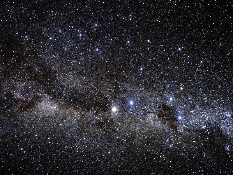 Astronomi odkrili sistem sedmih planetov z velikostjo, podobno Zemljini