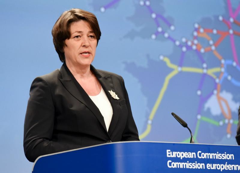 Evropska komisija ne bo razpravljala o arbitraži