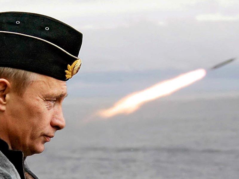 Pošiljanje raket večjega dosega Ukrajini zahteva nove ruske ofenzive: Vladimir Putin vojski določil nove naloge