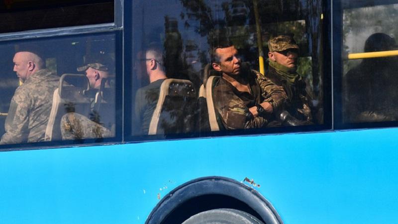 Ukrajina noče vrnitve ujetih vojakov, Zelenskega zanima samo vrnitev neonacistov iz Azova
