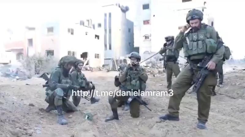 Hamas ubil izraelskega vojaka, ki je »razstrelil hišo kot rojstnodnevno darilo svoji hčerki«, protesti tudi v Guernici