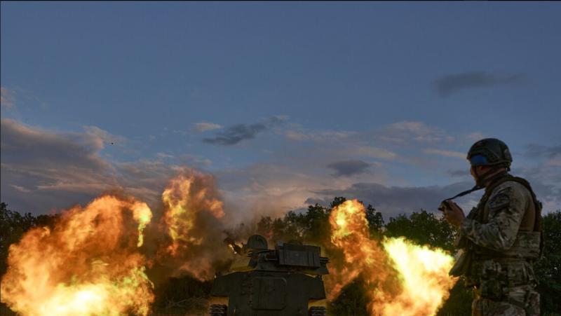 Ameriški mediji: ZDA pritiskajo na Kijev, naj pozabi na Donbas