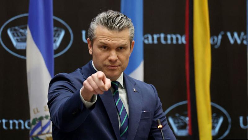 V prvi vrsti - zaslužek: Hegseth poskušal investirati v orožarsko industrijo pred vojno z Iranom!