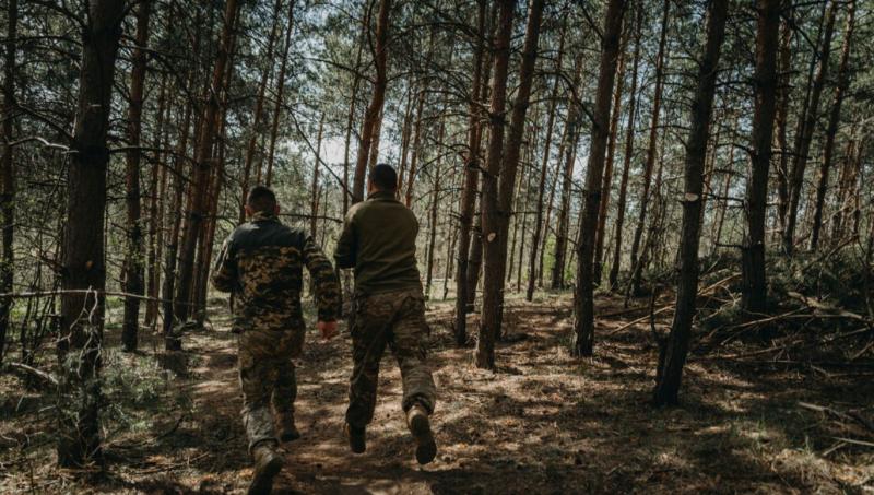 Ukrajinski borci so jo pocvirnali s položajev v regiji Sumi, sežgali trupla svojih tovarišev