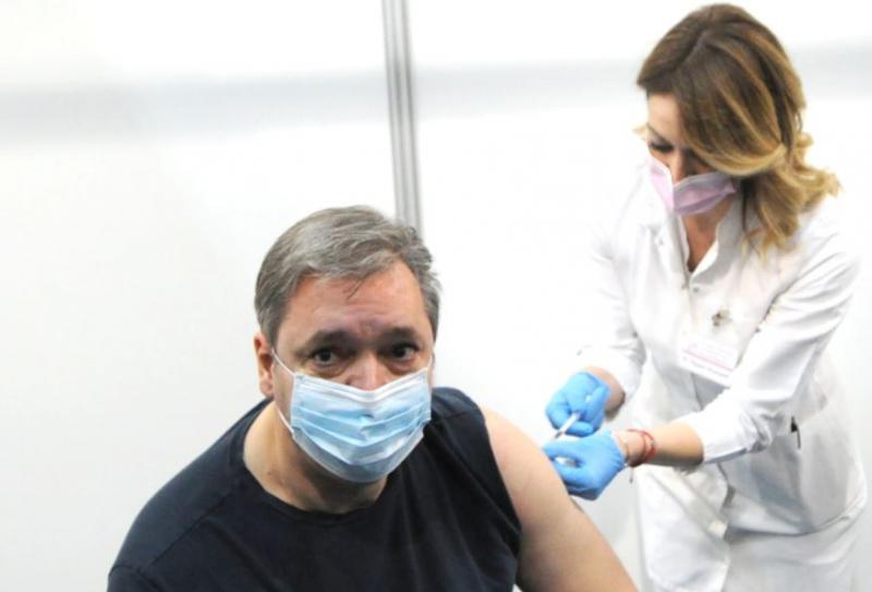 Bi bilo potrebno cepljene zdraviti zastonj, necepljene pa samo do višine njihovih vplačil v zdravstveno blagajno?