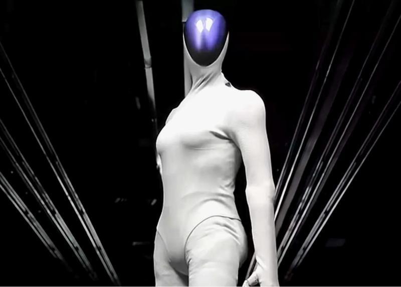 Mačja in graciozna hoja: Spoznajte humanoidnega robota naslednje generacije podjetja XPENG