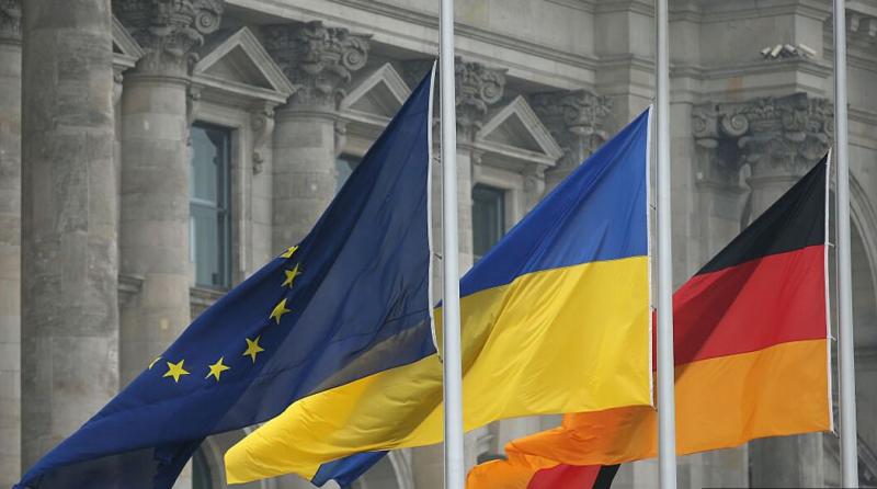Spiegel: Nemčija namenja dodatna sredstva za Ukrajino, od kod pa denar?