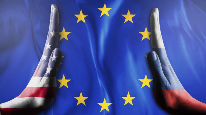 Kdo potiska ZDA v vojno z Rusijo? Moskva o vlogi Evrope in medijskih »racah«