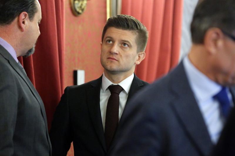 Hrvaški sabor danes o nezaupnici ministru za finance