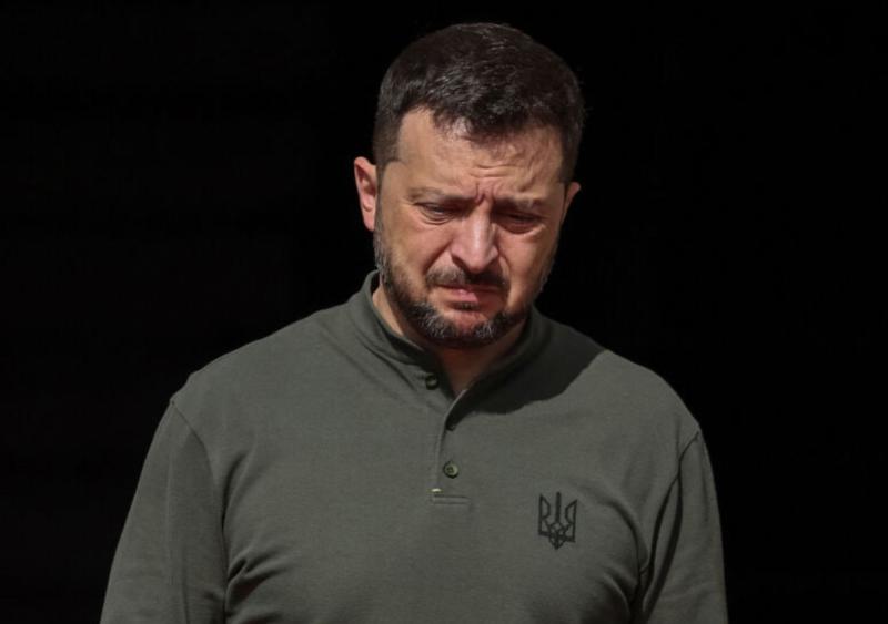 Kremelj: Zelenski, da takoj zdaj odloči o umiku iz Donbasa